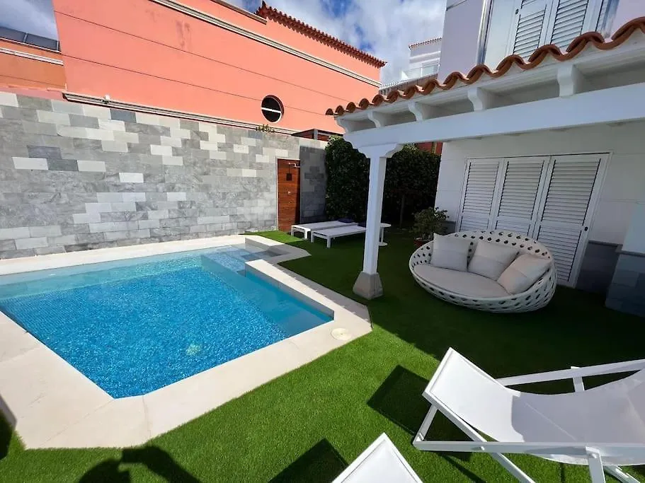 Villa Privada Con Piscina Tenerife Sur Aljaba 5 Chayofa 0*,  Spain